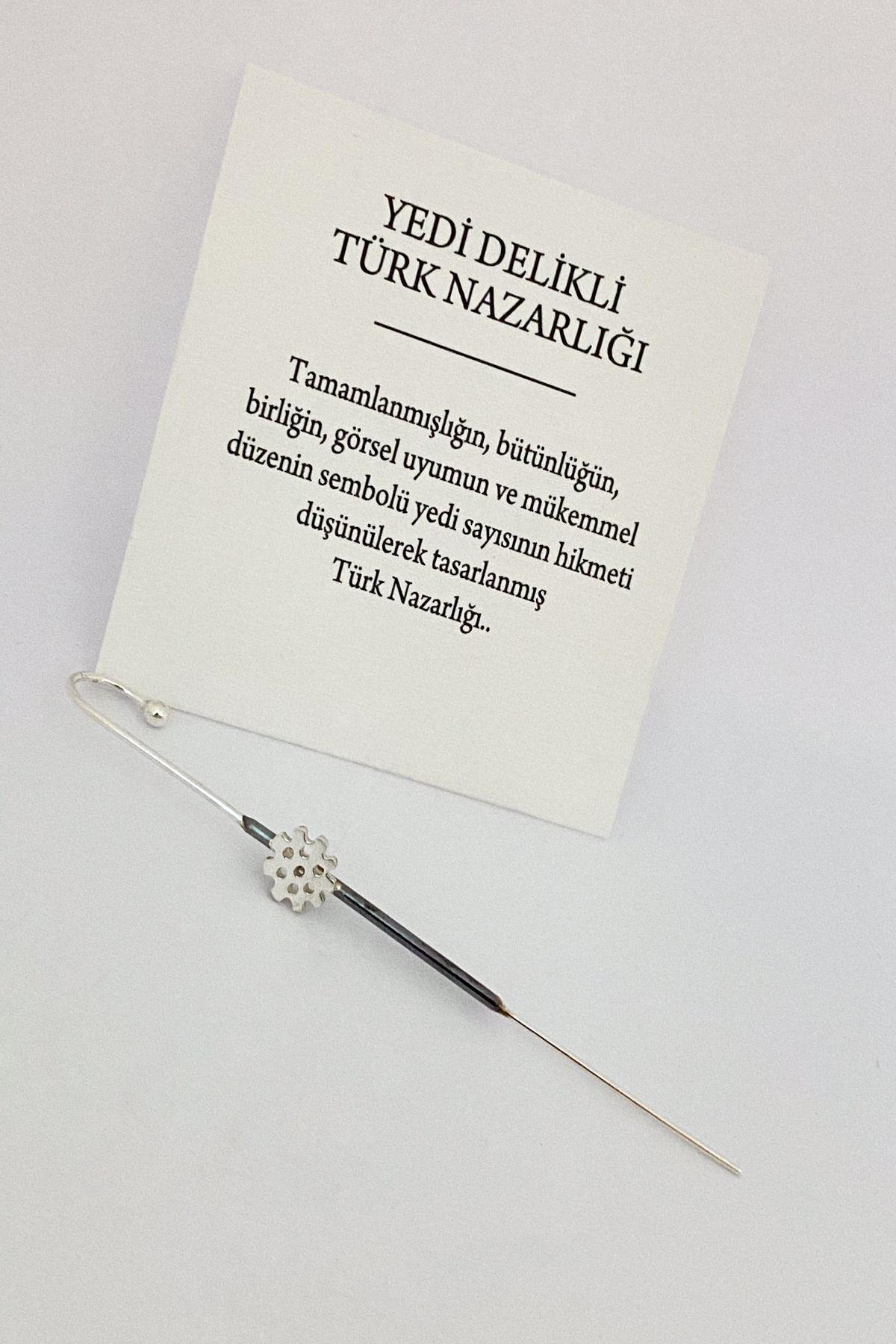 Baston Yedi Delikli Türk Nazarlığı Küpe