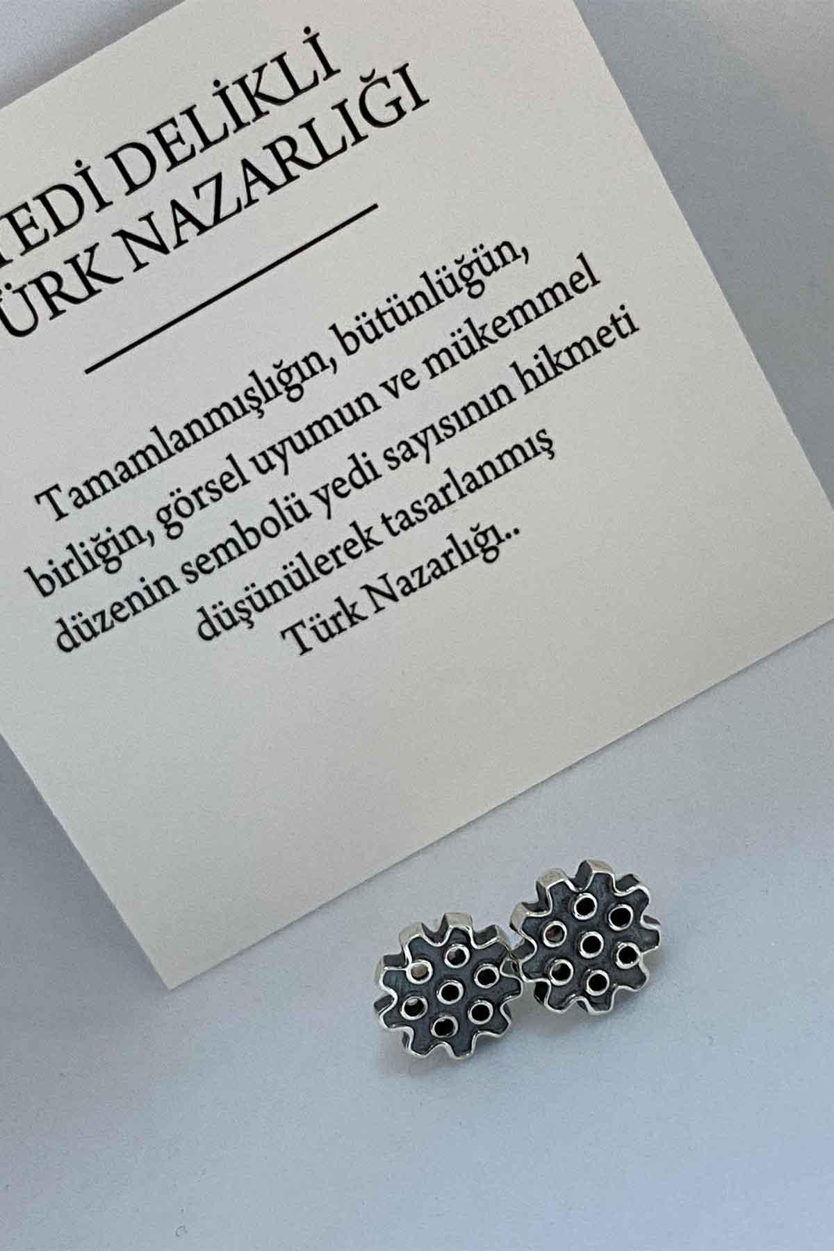 Yedi Delikli Türk Nazarlığı Dokulu Sabit Küpe